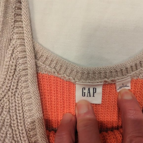 Gap Size L striped sweater tank with shoulder ties - Picture 3 of 7